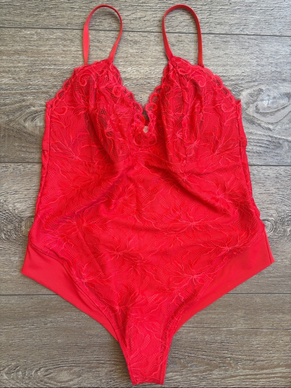 YITTY Red Lace Thing Corset Bustier Bodysuit w Adjustable Straps & Built in Cups